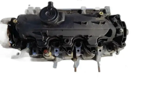 Renault Clio IV Engine head 110421615rb 110421615r--b