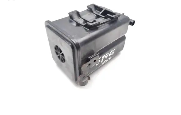 Mitsubishi Outlander Active carbon filter fuel vapour canister 17J20