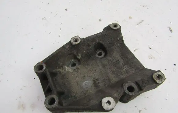 Alfa Romeo 147 Gearbox mounting bracket 