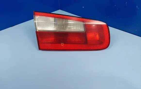 Renault Laguna II Tailgate rear/tail lights 8200002475