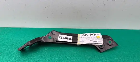 Renault Megane IV Fender mounting bracket 63141699R