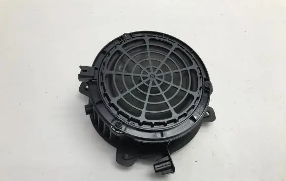 Opel Mokka B Front door speaker 9826326080