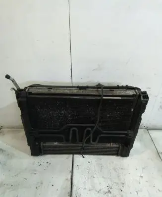 BMW 1 E81 E87 Radiator set 