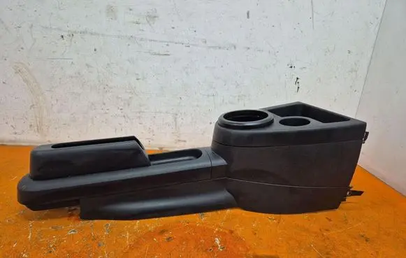Ford Fiesta Center console 2S6X-A044C74