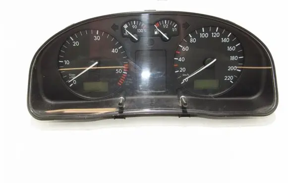 Volkswagen PASSAT B5 Speedometer (instrument cluster) 3B0919880D