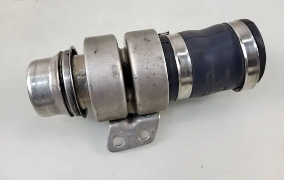 Nissan Pathfinder R51 Air intake hose/pipe 144635X00A