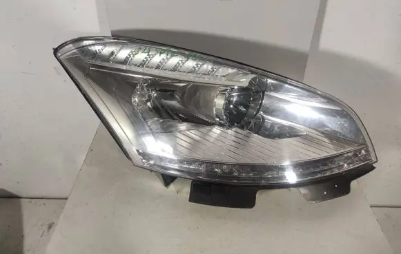 Citroen C4 I Picasso Headlight/headlamp 9673099580