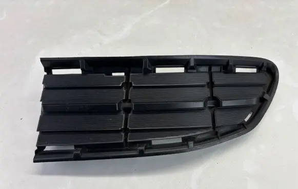 Toyota RAV 4 (XA40) Front bumper lower grill 53127-42040 K3441