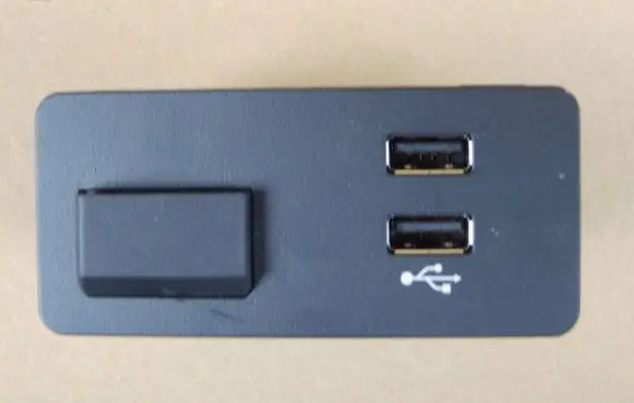 Mazda CX-5 II USB socket connector TC3M669U0B TC3M669U0