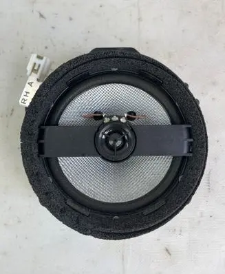 Subaru Impreza III Front door speaker 86301fg040