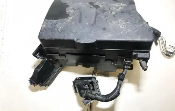 Toyota Auris 150 Fuse box set
