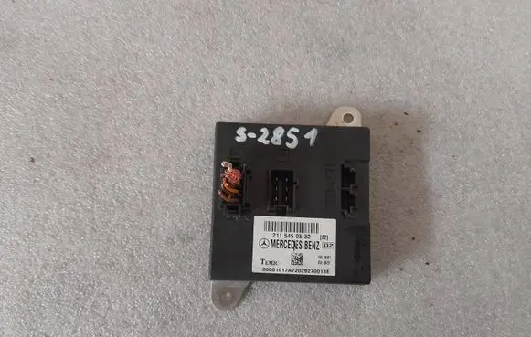 Mercedes-Benz E W211 Comfort/convenience module 2115450532 A2115450532