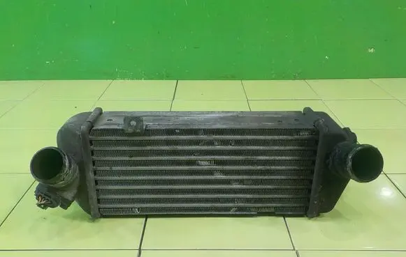 Hyundai ix20 Intercooler radiator UP207