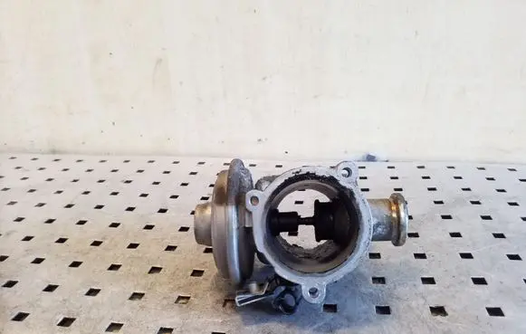 BMW X6 E71 EGR valve 70045000 08T050 7804380