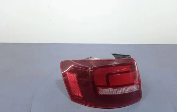 Volkswagen Jetta VI Rear/tail lights