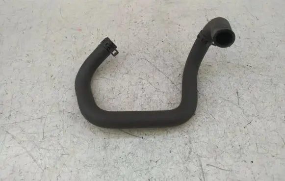 Ford Focus Engine coolant pipe/hose