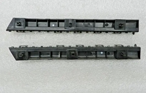 Nissan Qashqai Rear bumper mounting bracket 852204EA0A 852214EA0A