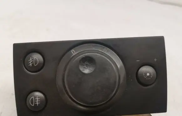 Light switch