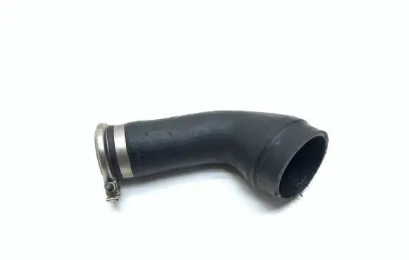 BMW 5 GT F07 Intercooler hose/pipe 7575407