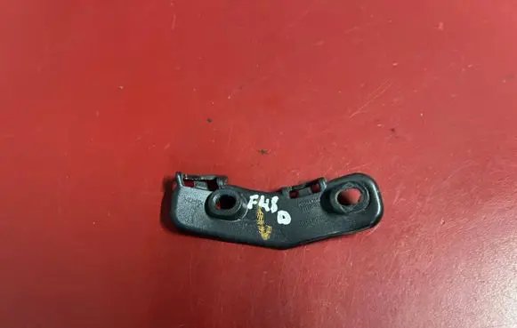 BMW X1 F48 F49 Front bumper mounting bracket 7354770 51117354770