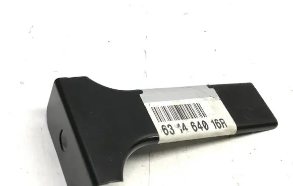 Renault Master III Rear bumper mounting bracket 631464016R