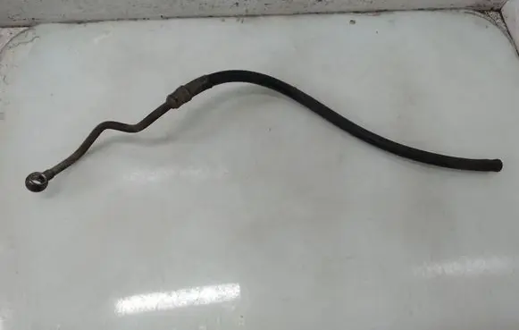 Coolant pipe/hose