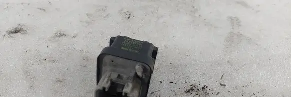 Toyota Avensis T250 Glow plug pre-heat relay 2861067010 1567000671