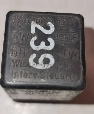 Volkswagen PASSAT B3 Other relay 445955529A 00537400 5WG00537400