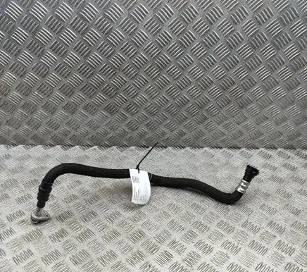 BMW XM Engine coolant pipe/hose 8854984