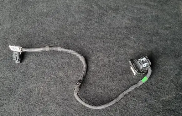 BMW 4 F36 Gran coupe Engine installation wiring loom 8636066