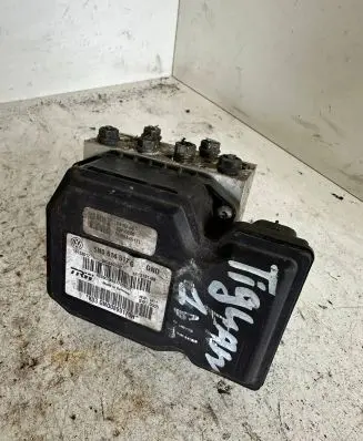Volkswagen Tiguan ABS Pump 5N0614517G