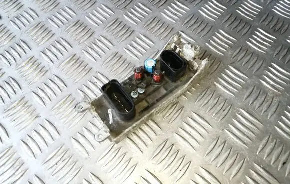 Audi A8 S8 D3 4E Heater blower motor/fan resistor 4E0820521B 4E0910521