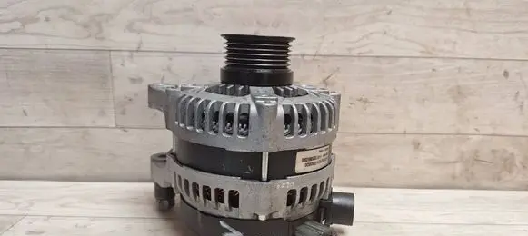Volvo V50 Generator/alternator 0210802590 DAN930 14V150A