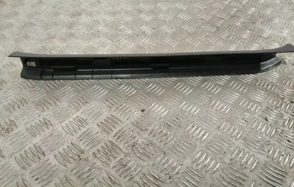 Toyota Corolla Verso AR10 Front sill trim cover 679130F010B0 679130F010