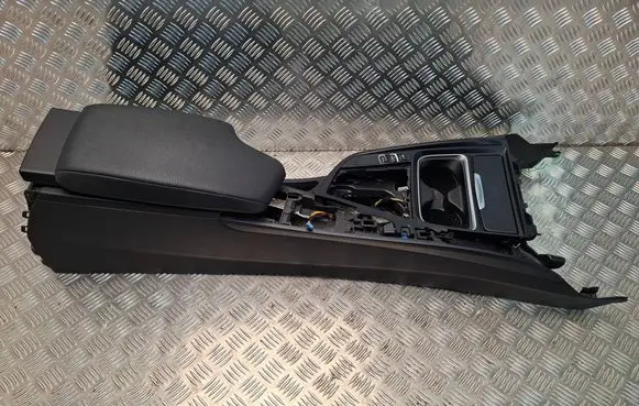 BMW 3 F30 F35 F31 Center console S26372683 9235467