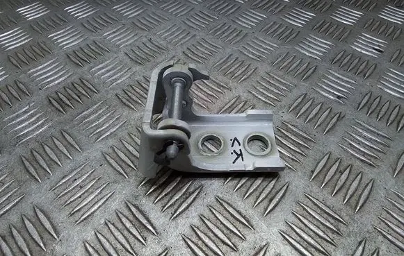 Citroen Jumpy Front door upper hinge