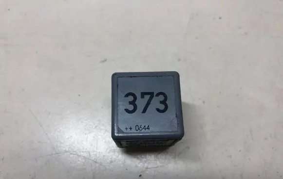 Audi A6 S6 C6 4F Other relay 8D0951253A