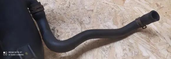 Brake vacuum hose/pipe