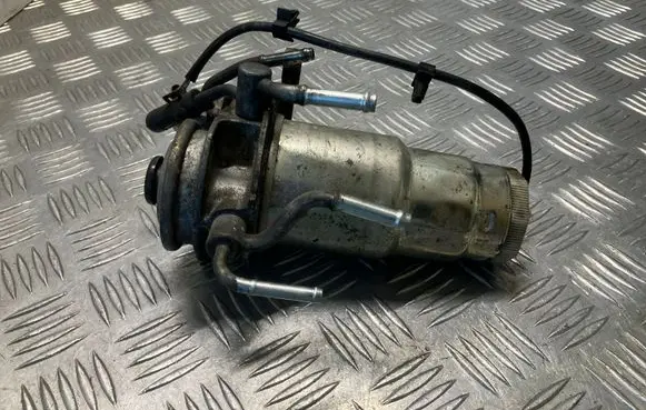 Toyota Avensis T270 Fuel filter housing