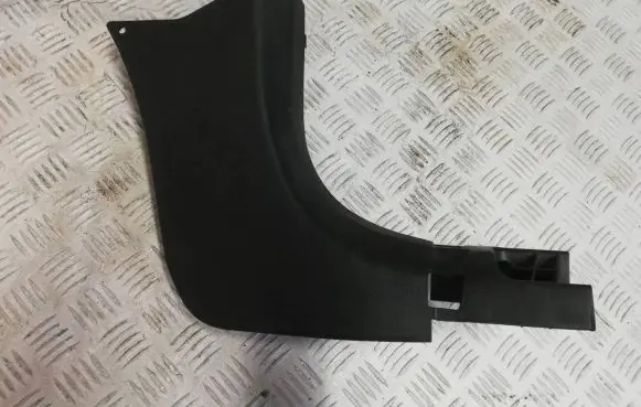 Renault Megane IV Other sill/pillar trim element 768368069R