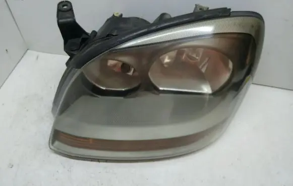Nissan Almera Tino Headlight/headlamp 96432300 96455500LI