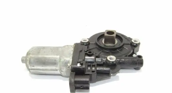 Suzuki Grand Vitara II Rear door window regulator motor 8343065J00