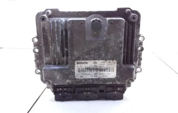 Nissan Primera Engine control unit/module 0281011645 23710AW36A