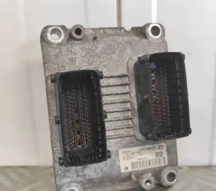 Opel Astra H Engine control unit/module 55558787 OPELASTRA TWOJEAUTOWYSZKOW