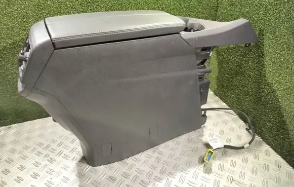 Peugeot 3008 II Armrest 98100436ZD 98415806800R 98415806800