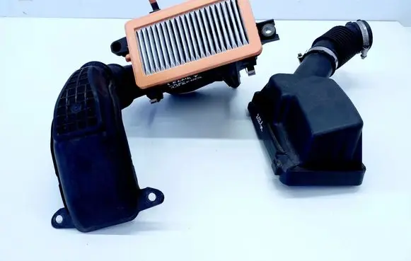 Renault Captur II Air filter box 165004357R 165554991R