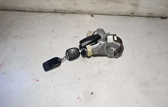 Toyota Yaris Ignition lock N0502241256B