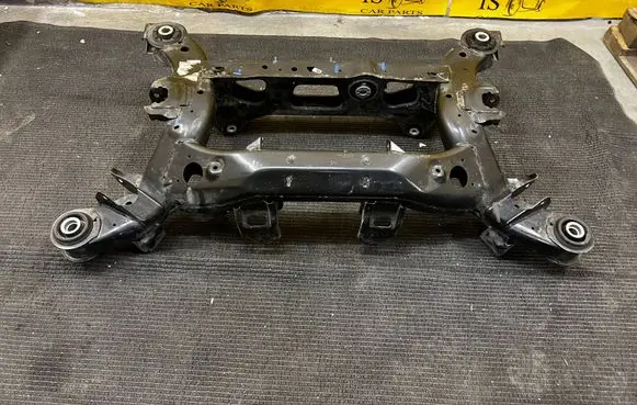 Chevrolet Camaro Rear beam 246632277