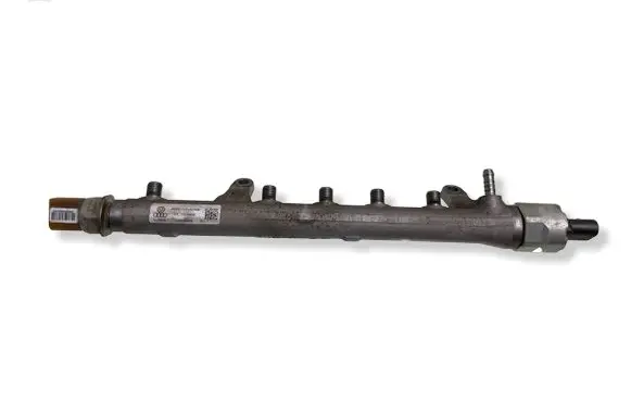 Volkswagen Golf VI Fuel main line pipe 03L130089B 700000424