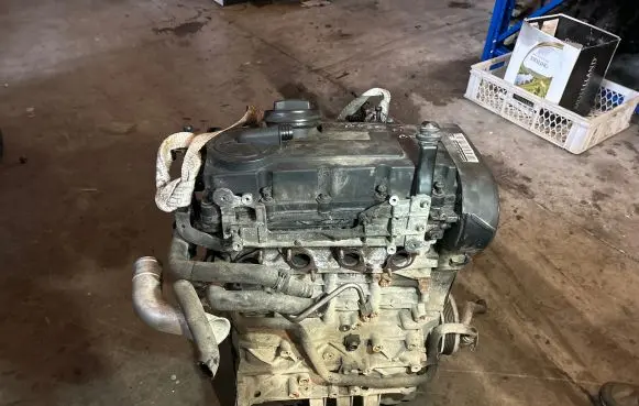 Volkswagen PASSAT B6 Engine BKP